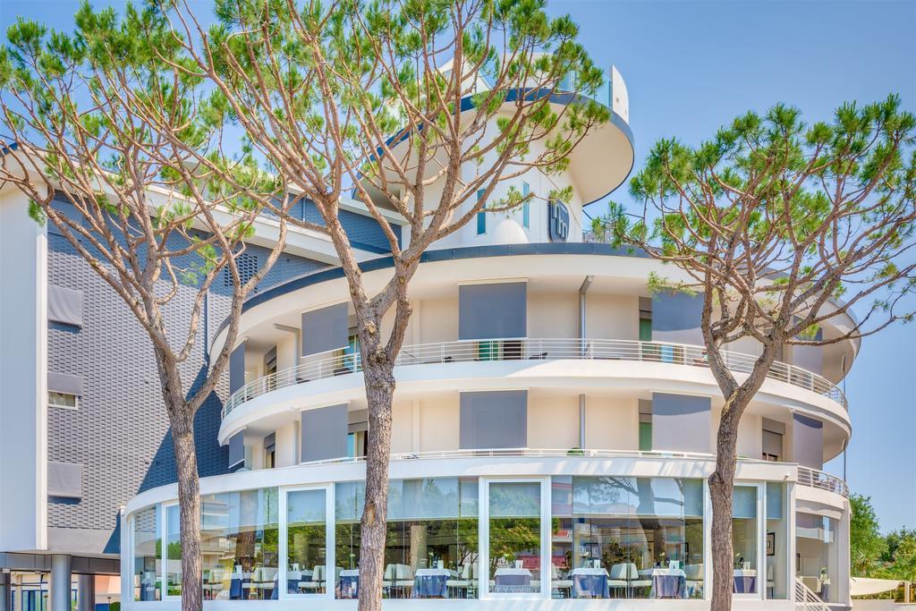 Hotel Mariver Лидо-ди-Езоло Экстерьер фото